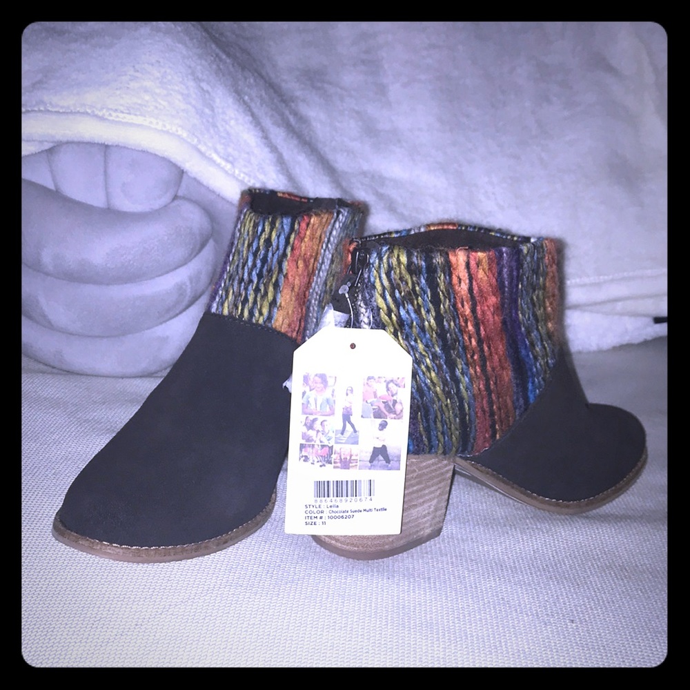 Tom’s Leila Boots Size 11